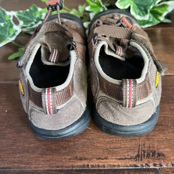 Keen boy's waterproof brown beach hiking sandals size 2 - Picture 4 of 5